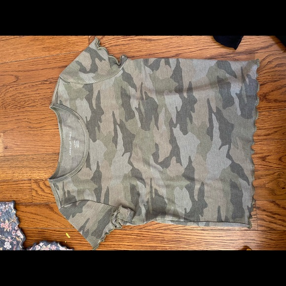 T-shirt bundle - Picture 4 of 6